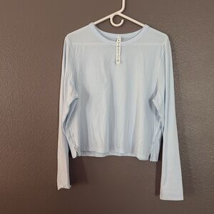 Lululemon Classic Fit long sleeved tee